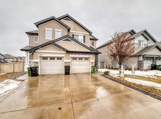 1724 64th St SW, Edmonton, AB