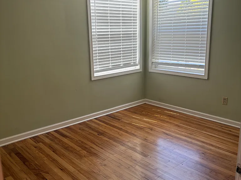 665 SE Vera Ave — Photo 13