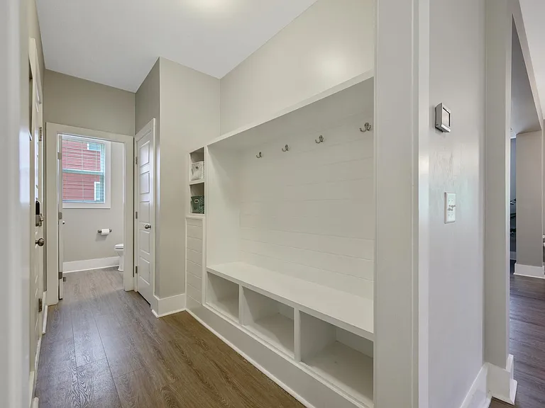 204 Diggory Dr — Photo 59
