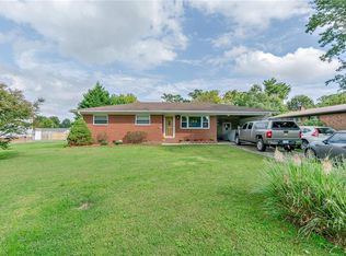 102 Bell Dr, Thomasville, NC 27360