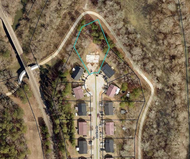 1st image of 330 Avalon Dr