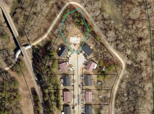 330 Avalon Dr, Carrollton, GA 30117