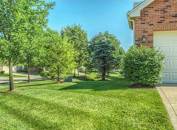 3rd image of 1355 Kensington Way Dr