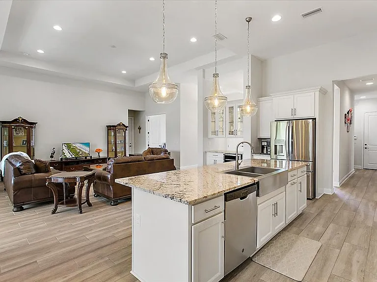 464 Park Forest Dr — Photo 13