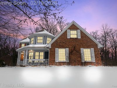 10788 Eagle Cove Dr, South Lyon, MI, 48178