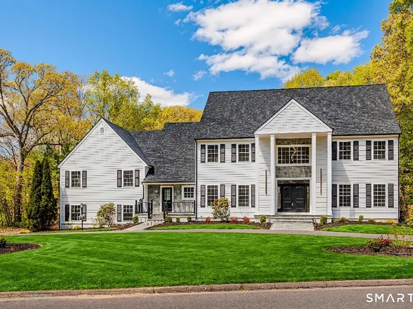 7 Queens Peak Road, Canton, CT 06019