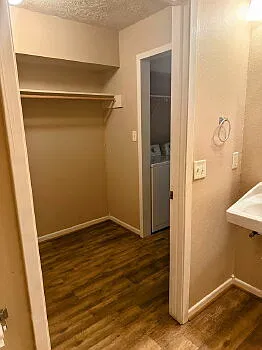Studio, $725 — Photo 4