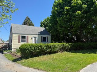 29 Garfield Circle, South Portland, ME 04106