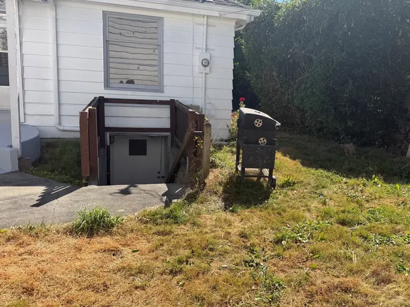 1802 Cedar St #Basement, Everett, WA 98201