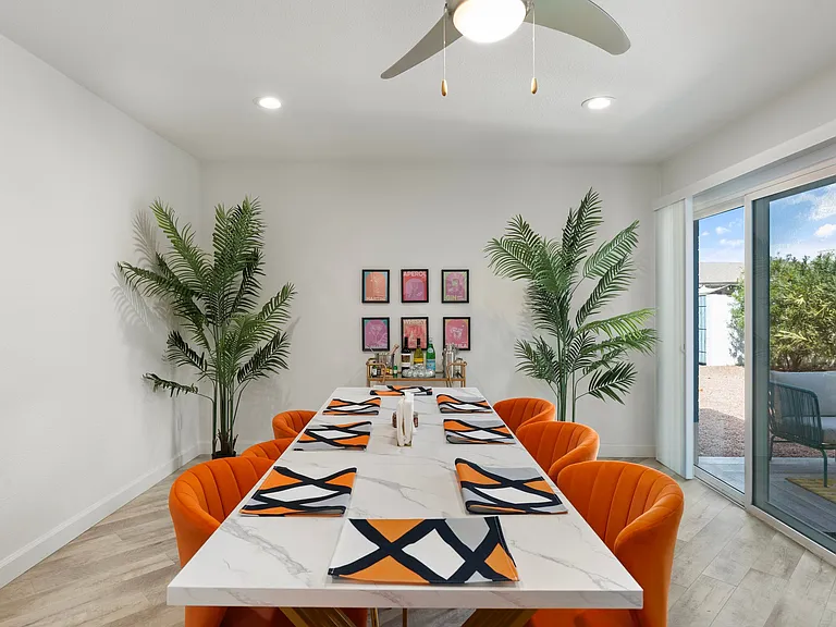 2510 E Hermosa Dr — Photo 24