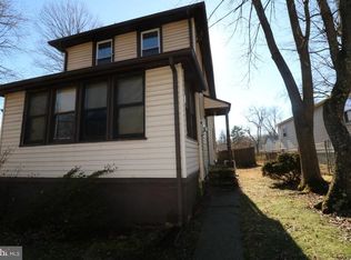 108 Lake Blvd, Lindenwold, NJ 08021