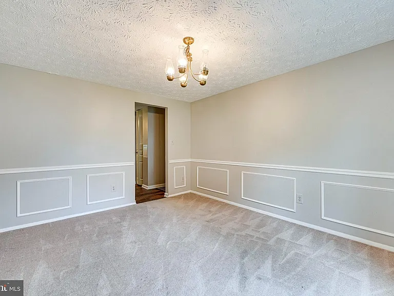 3381 Monarch Ln — Photo 10
