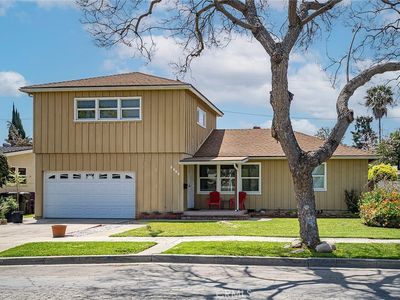 5992 E Los Santos Dr, Long Beach, CA, 90815