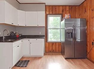 112 Marshall St #1, Fitchburg, MA 01420