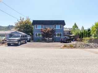 2535 W Salida Ct, Roseburg, OR 97471