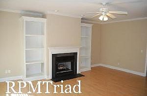 2nd image of 4475 Baylor St