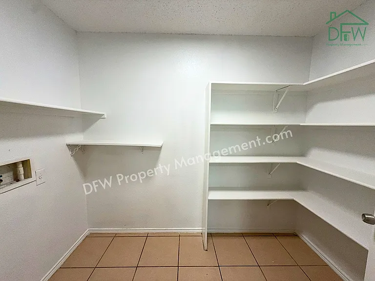 3952 Golden Horn Ln — Photo 23
