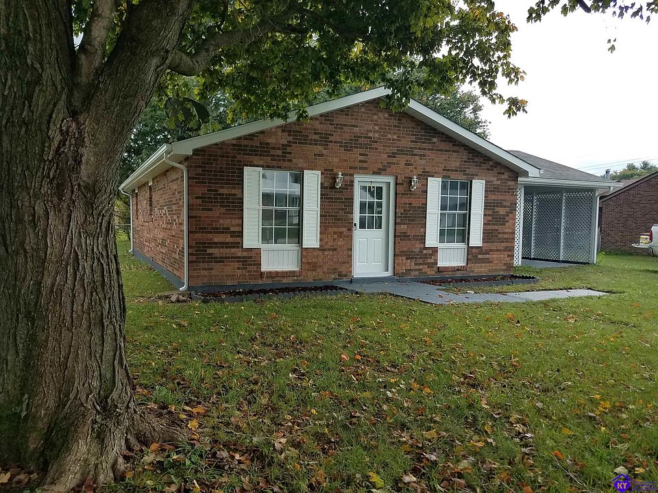1st image of 634 Carolyn St