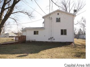 313 W Spruce St, Chatham, IL 62629