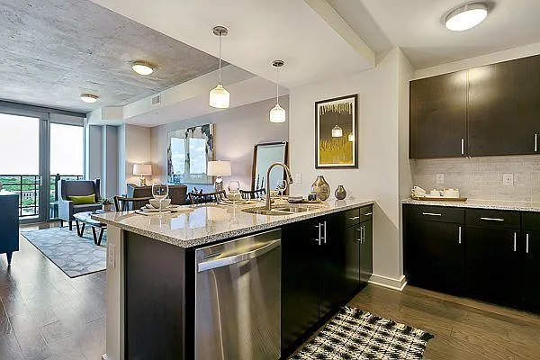 Victory Place Apartments — Photo 7