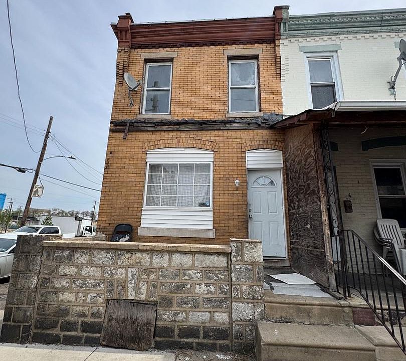 1st image of 3029 N Woodstock St