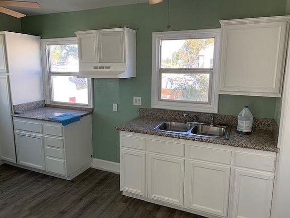 2nd image of 15118 Roseton Ave