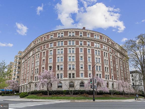 2nd image of 2126 Connecticut Ave NW #58