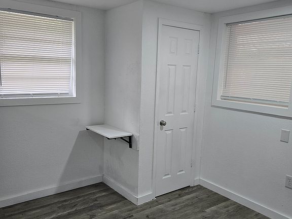 3rd image of 128 E Foulard St #1