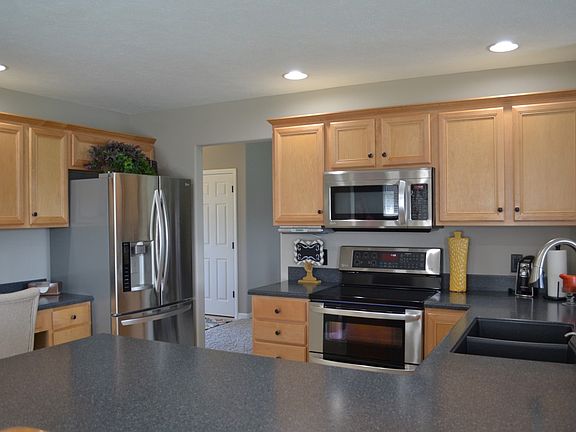 5th image of 13243 Ellerston Dr