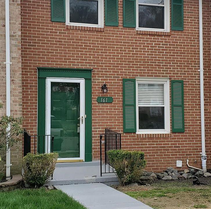 1st image of 161 Farrell Ln