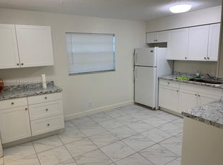 1450 SW 2nd Ave #A-B, Dania, FL 33004
