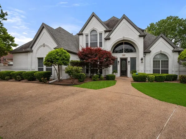 1402 Fairhaven Dr, Mansfield, TX 76063