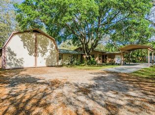 18202 N 30th St, Lutz, FL 33559