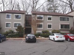 11737 Ledura Ct APT 102, Reston, VA 20191