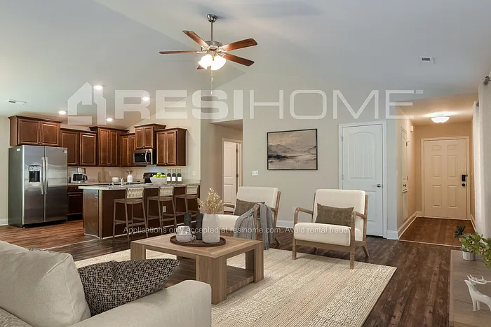 153 Brooklawn Dr — Photo 4