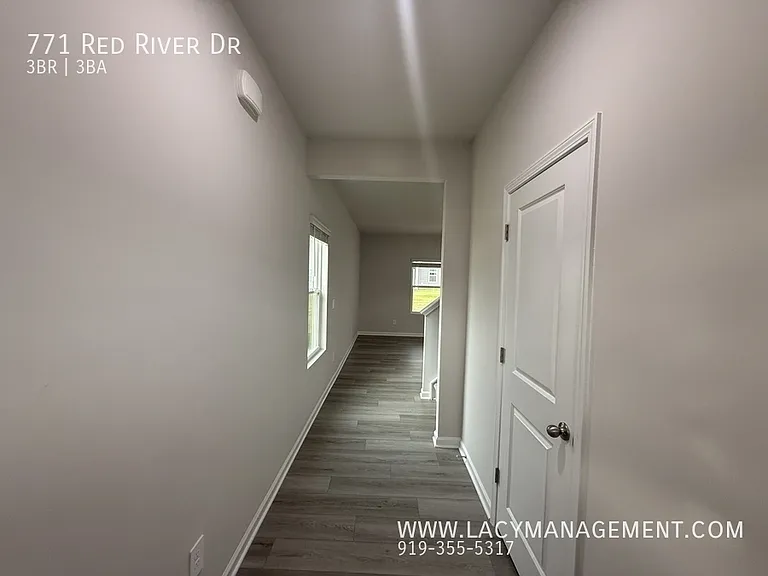 771 Red River Dr — Photo 13