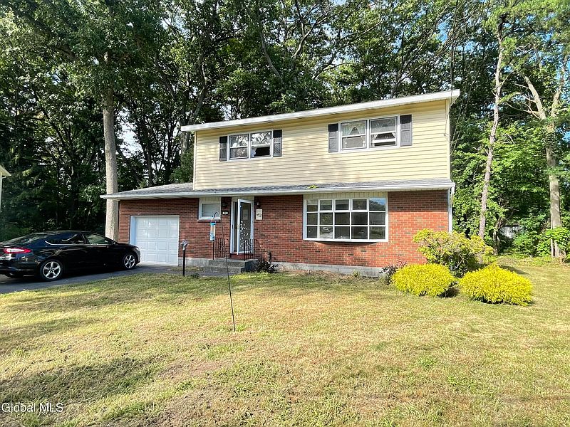 2nd image of 22 Farnam Place