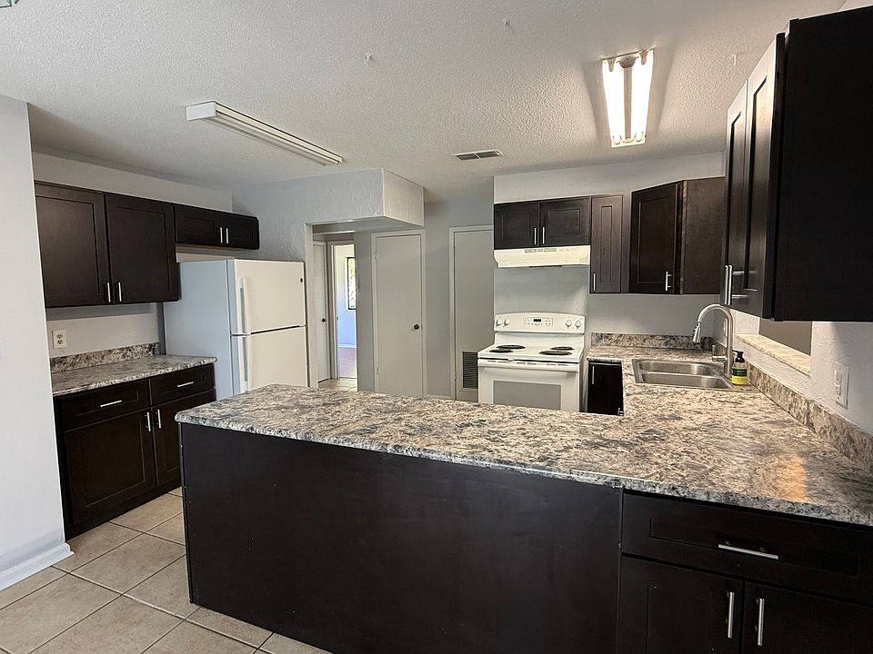 1st image of 3 Black Jack Cir