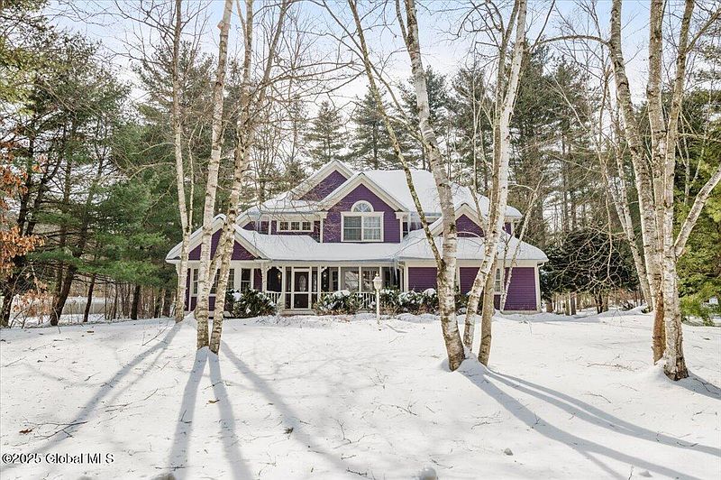 2nd image of 122 Equinox Drive