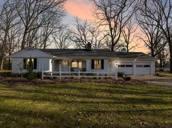 100 S Webster St, White Cloud, MI 49349