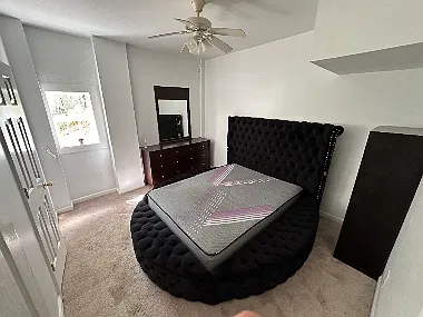 1 bed, 1.0 bath, $695 — Photo 2
