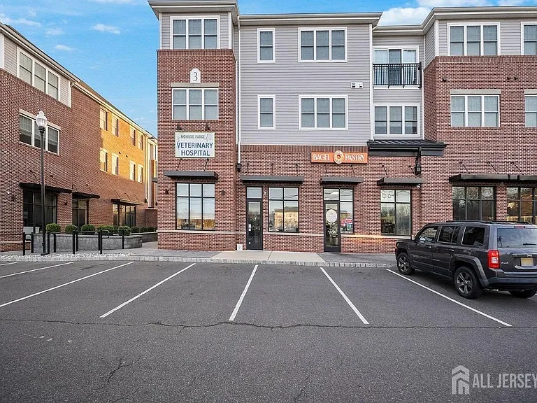 1025 Vanderbergh Blvd — Photo 26