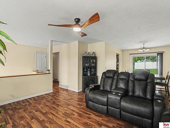 4th image of 9641 Camden Ave