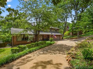 1311 Evergreen Dr, Bartlesville, OK 74006