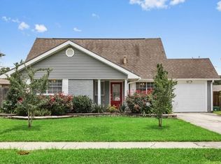 1801 Bullard Ave, Metairie, LA 70003