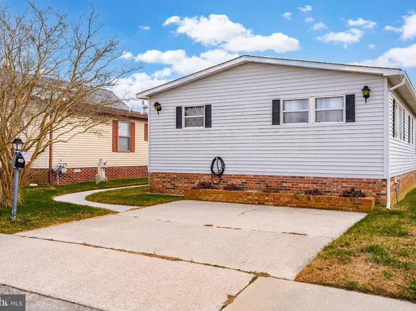 104 Sea Ln, Ocean City, MD 21842