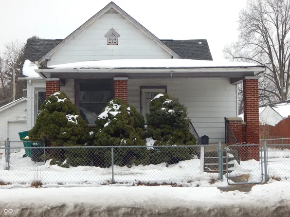 251 Avon Ave, Plainfield, IN 46168