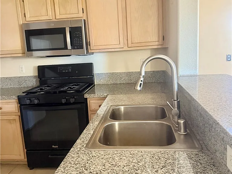 7950 W Flamingo Rd #2030 — Photo 19