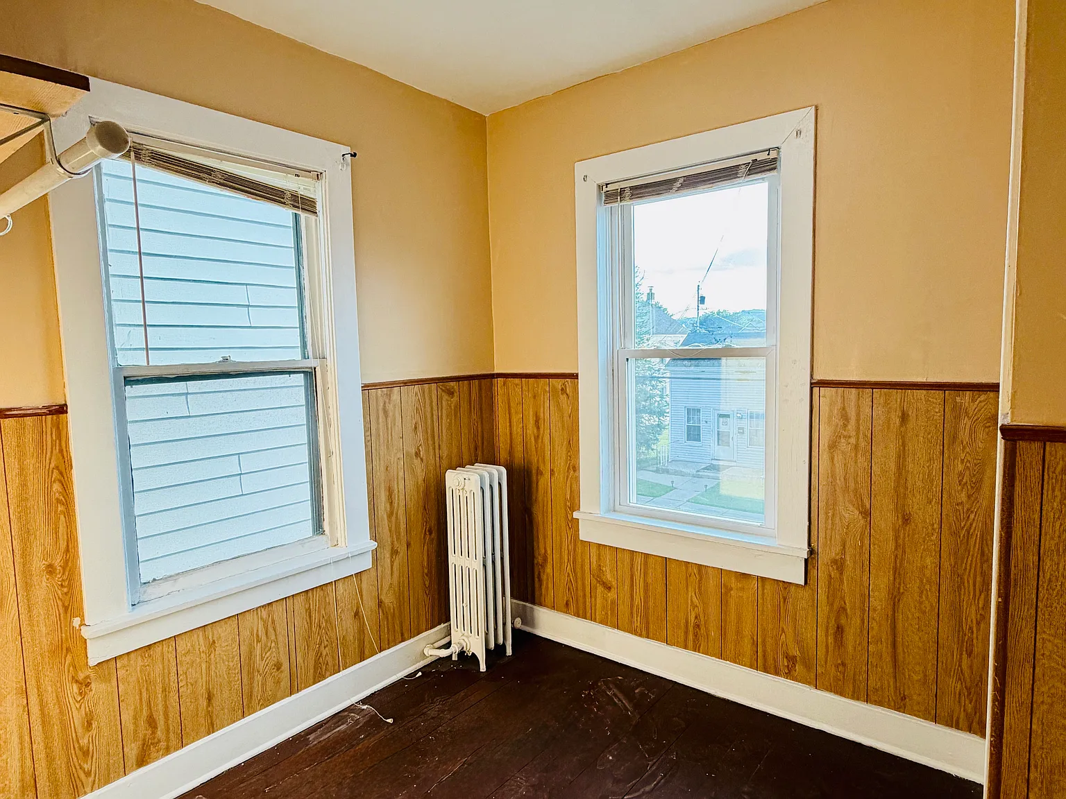 3 bed, 1100 sqft, $1,650 — Photo 4