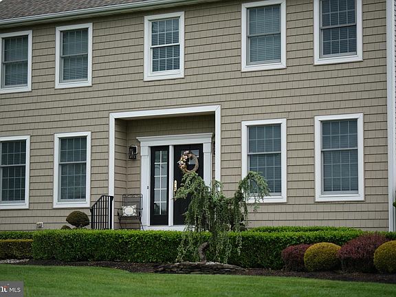 2nd image of 203 Holmes Mill Rd